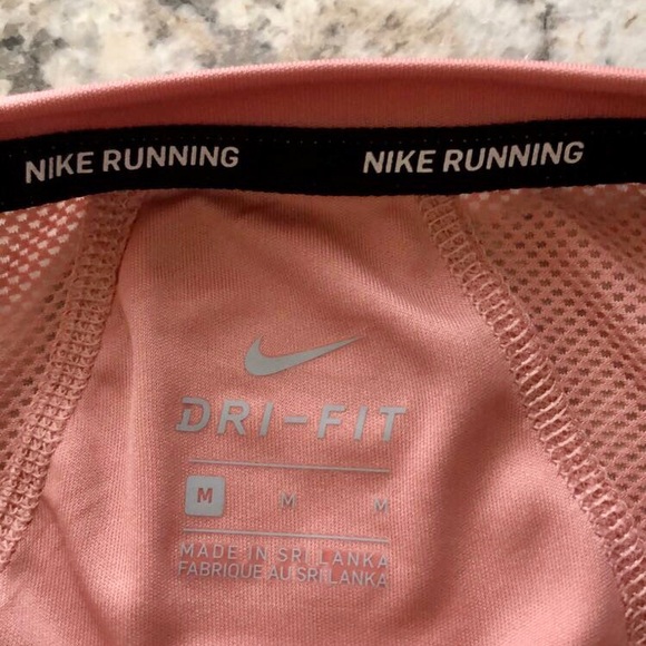 Nike running shirt pink - Picture 3 of 3
